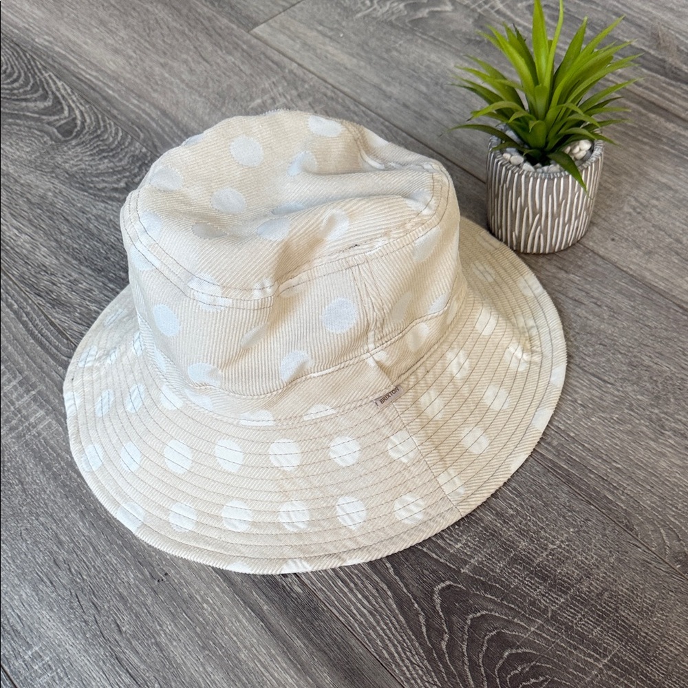 Brixton Cream and White Dot Bucket Hat